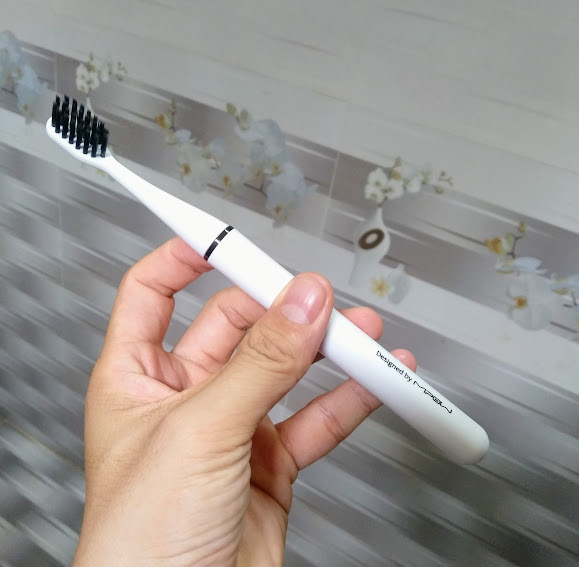 Mipow i3-Plus Electric Toothbrush Travel Edition – CI-900-T1